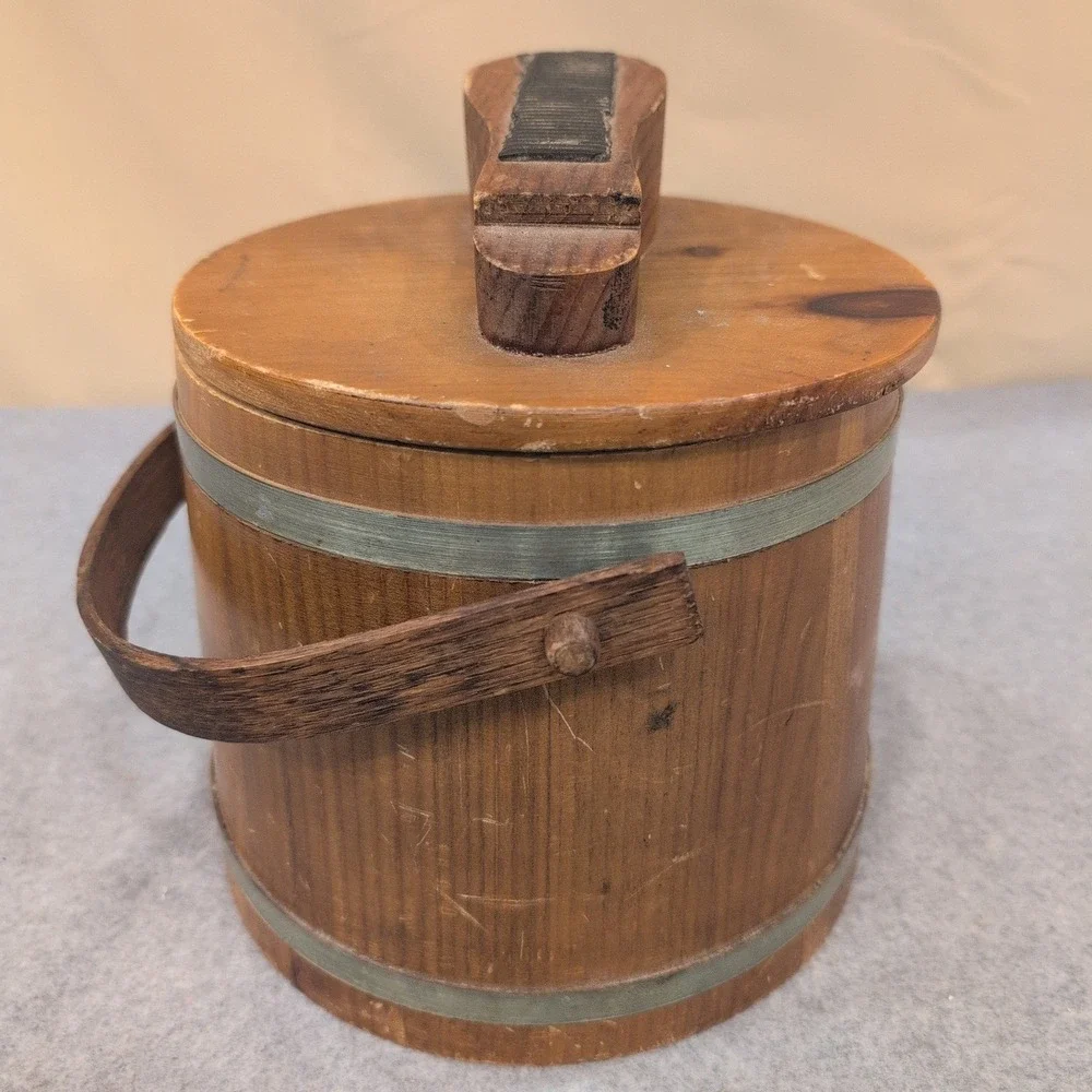 Vintage Firkin Style Wooden Shoe Shine Bucket with Footrest and German Brush - Picture 1 of 7